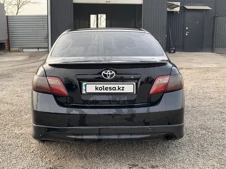 Toyota Camry 2008 года за 4 145 700 тг. в Алматы – фото 2