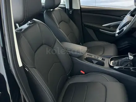 Chevrolet Captiva 2LT 2025 года за 11 690 000 тг. в Семей – фото 24