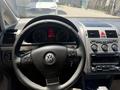 Volkswagen Touran 2010 года за 4 200 000 тг. в Тараз – фото 10