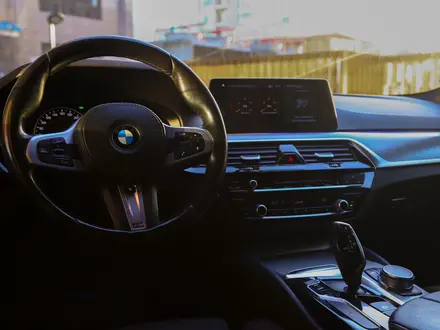 BMW 530 2018 года за 18 000 000 тг. в Астана – фото 3
