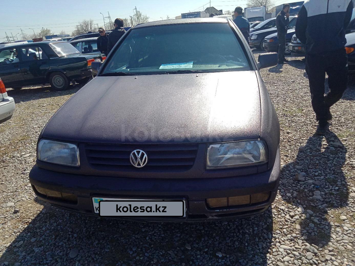 Volkswagen Vento 1993 г.