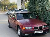BMW 328 1992 годаүшін1 600 000 тг. в Алматы