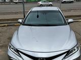 Toyota Camry 2021 года за 12 900 000 тг. в Алматы – фото 4