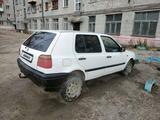 Volkswagen Golf 1994 годаүшін900 000 тг. в Семей – фото 2