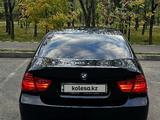 BMW 330 2007 года за 7 800 000 тг. в Алматы – фото 2