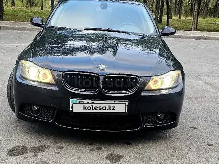 BMW 330 2007 года за 7 800 000 тг. в Алматы