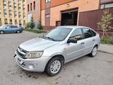 ВАЗ (Lada) Granta 2190 2015 года за 1 700 000 тг. в Астана – фото 2
