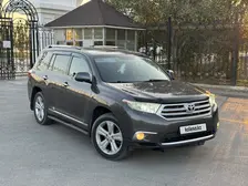 Toyota Highlander, 2011