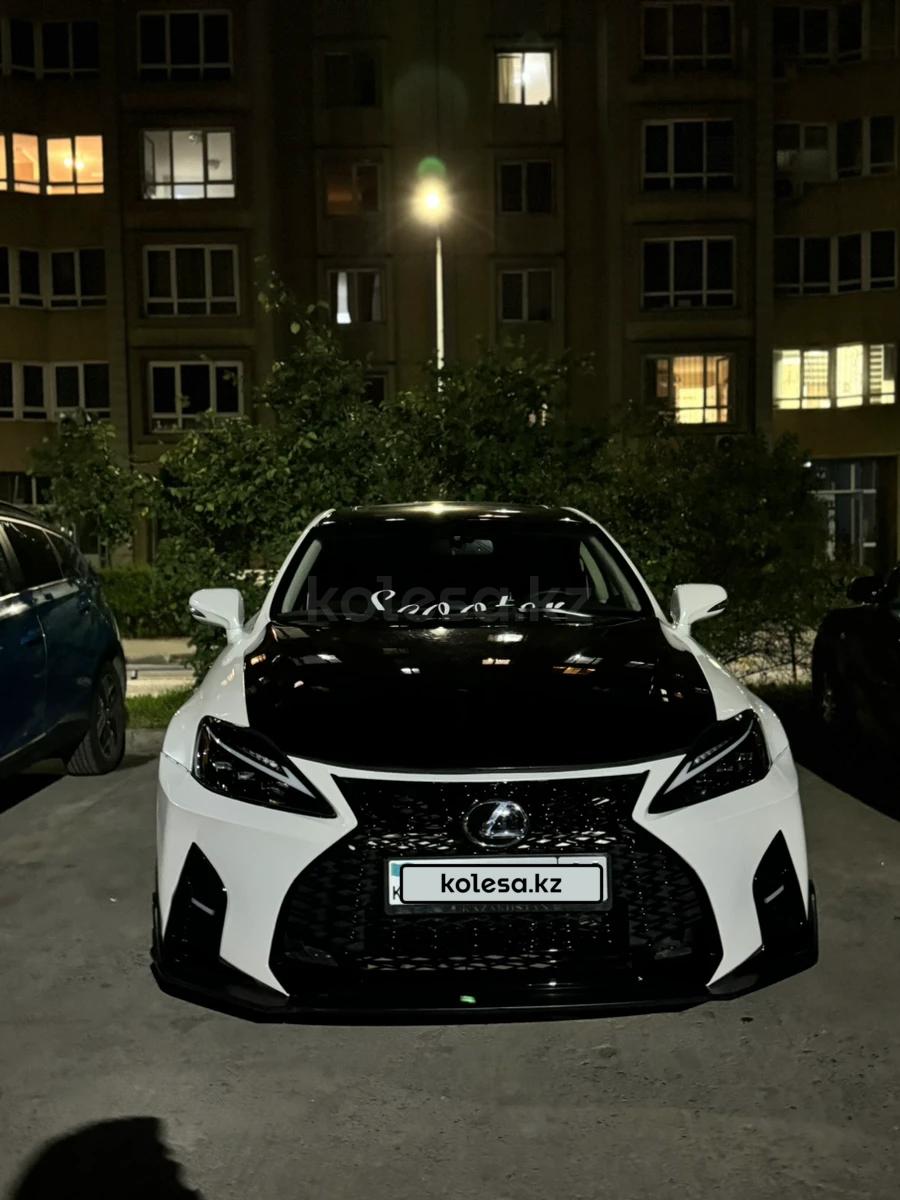 Lexus IS 250 2010 г.