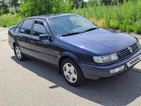 Volkswagen Passat 1994 годаfor2 150 000 тг. в Усть-Каменогорск