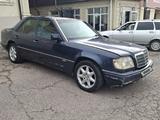 Mercedes-Benz E 320 1993 года за 1 500 000 тг. в Алматы – фото 4