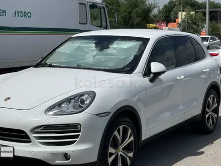 Porsche Cayenne 2013 года за 15 000 000 тг. в Алматы – фото 24