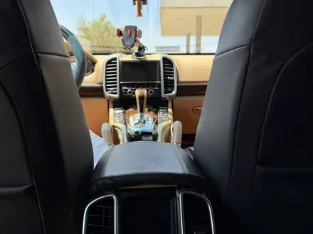 Porsche Cayenne 2013 года за 15 000 000 тг. в Алматы – фото 8