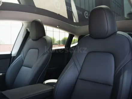 Tesla Model Y 2022 года за 14 500 000 тг. в Алматы – фото 13