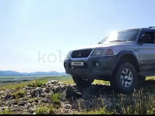 Mitsubishi Montero Sport, 2001