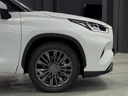 Toyota Highlander Luxe 2026 года за 28 100 000 тг. в Алматы – фото 6
