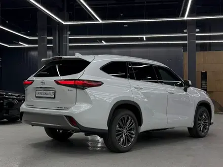 Toyota Highlander Luxe 2026 года за 28 100 000 тг. в Алматы – фото 7