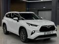 Toyota Highlander Luxe 2026 года за 27 100 000 тг. в Алматы