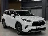 Toyota Highlander Luxe 2026 года за 27 100 000 тг. в Алматы
