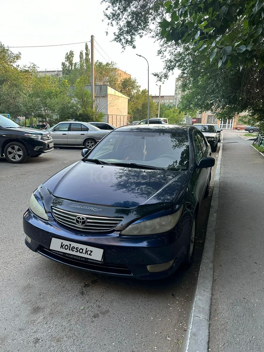 Toyota Camry 2005 г.