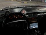 Mercedes-Benz E 230 1995 года за 1 850 000 тг. в Шымкент – фото 5