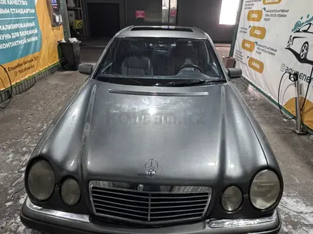 Mercedes-Benz E 230 1995 года за 1 850 000 тг. в Шымкент – фото 8