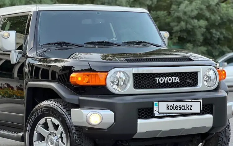 Toyota FJ Cruiser 2021 годаүшін28 500 000 тг. в Тараз