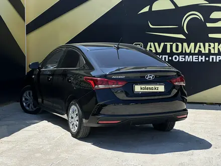 Hyundai Accent 2022 года за 9 000 000 тг. в Атырау – фото 4