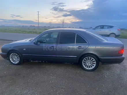 Mercedes-Benz E 280 1996 года за 2 800 000 тг. в Астана – фото 4