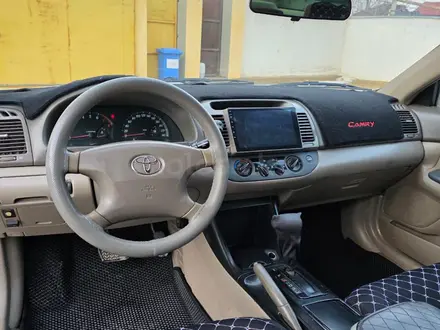 Toyota Camry 2003 года за 3 500 000 тг. в Актау – фото 5