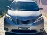 Toyota Sienna 2015 года за 12 200 000 тг. в Атырау – фото 5