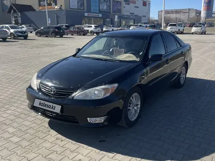 Toyota Camry 2002 года за 3 300 000 тг. в Актобе