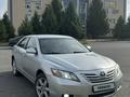 Toyota Camry 2006 годаүшін5 100 000 тг. в Зайсан – фото 2