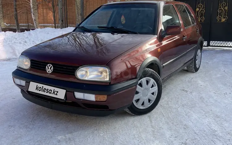 Volkswagen Golf 1993 годаfor1 750 000 тг. в Караганда