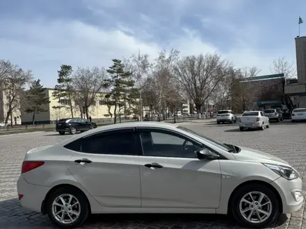 Hyundai Accent 2015 года за 4 900 000 тг. в Павлодар – фото 2