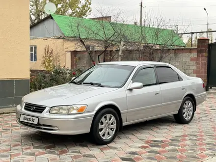 Toyota Camry 2001 года за 4 100 000 тг. в Алматы – фото 3