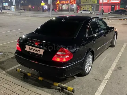 Mercedes-Benz E 320 2003 года за 8 800 000 тг. в Атырау – фото 9