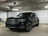 Volkswagen Touareg 2022 годаfor32 500 000 тг. в Костанай – фото 2