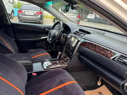 Toyota Camry 2015 года за 12 600 000 тг. в Шымкент – фото 23