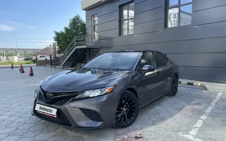 Toyota Camry 2021 годаүшін12 000 000 тг. в Атырау