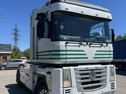 Renault  Magnum 2002 года за 12 000 000 тг. в Караганда – фото 3