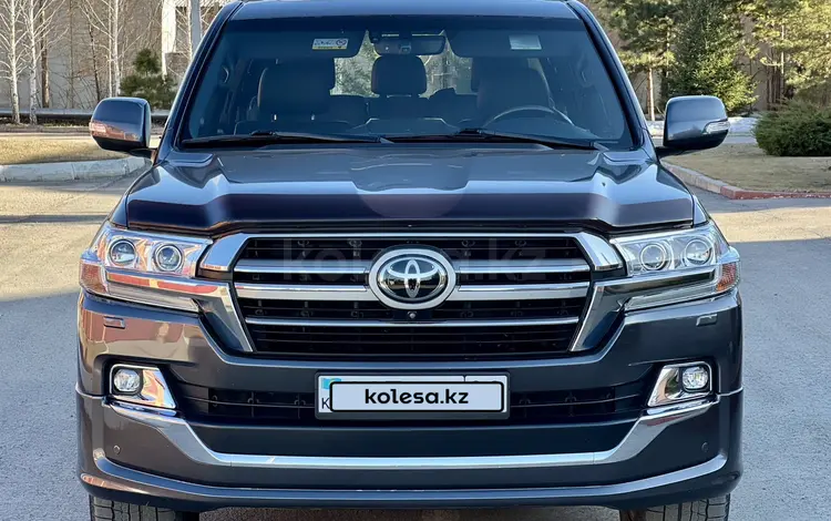 Toyota Land Cruiser 2019 года за 41 000 000 тг. в Караганда
