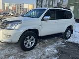 Toyota Land Cruiser Prado 2007 года за 12 700 000 тг. в Алматы – фото 2