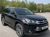 Toyota Highlander 2017 годаүшін17 200 000 тг. в Алматы – фото 2