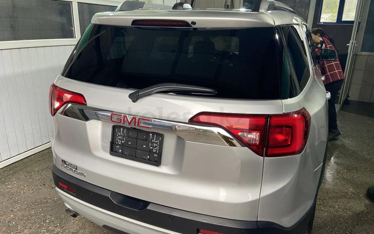GMC Acadia 2019 г.