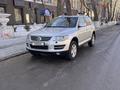 Volkswagen Touareg 2008 годаүшін5 200 000 тг. в Караганда – фото 2