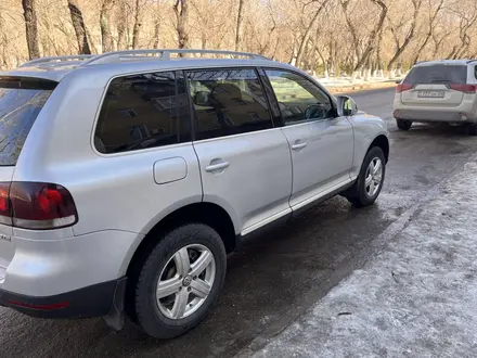 Volkswagen Touareg 2008 года за 5 200 000 тг. в Караганда – фото 5