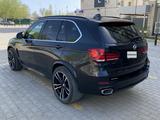 BMW X5 2014 года за 10 000 000 тг. в Актобе – фото 4