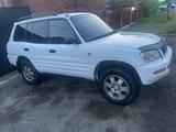 Toyota RAV4 1995 года за 2 400 000 тг. в Астана