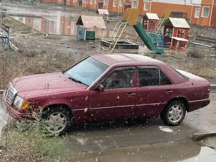 Mercedes-Benz E 230 1990 года за 1 000 000 тг. в Тараз – фото 2